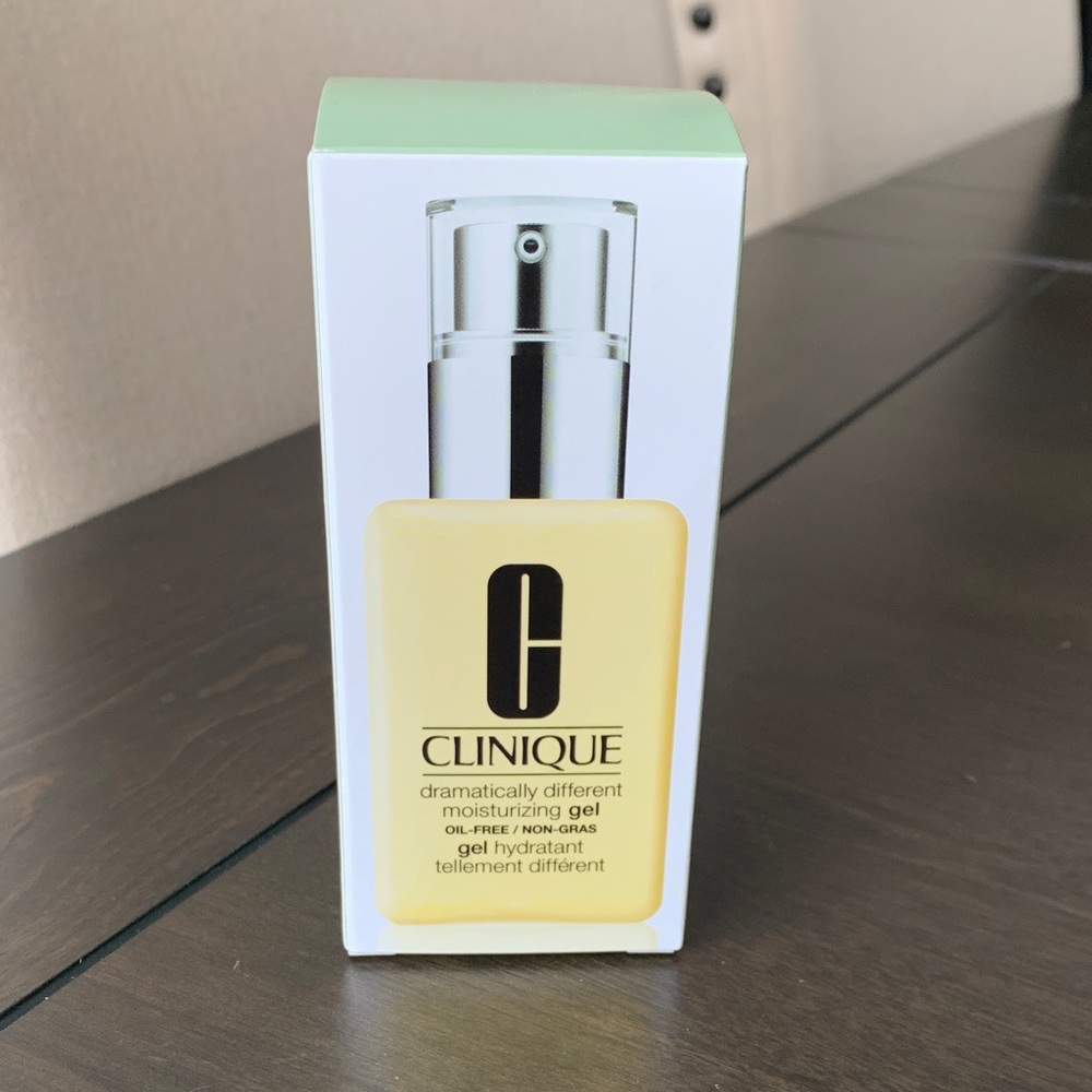 Clinique Moisturizing Gel